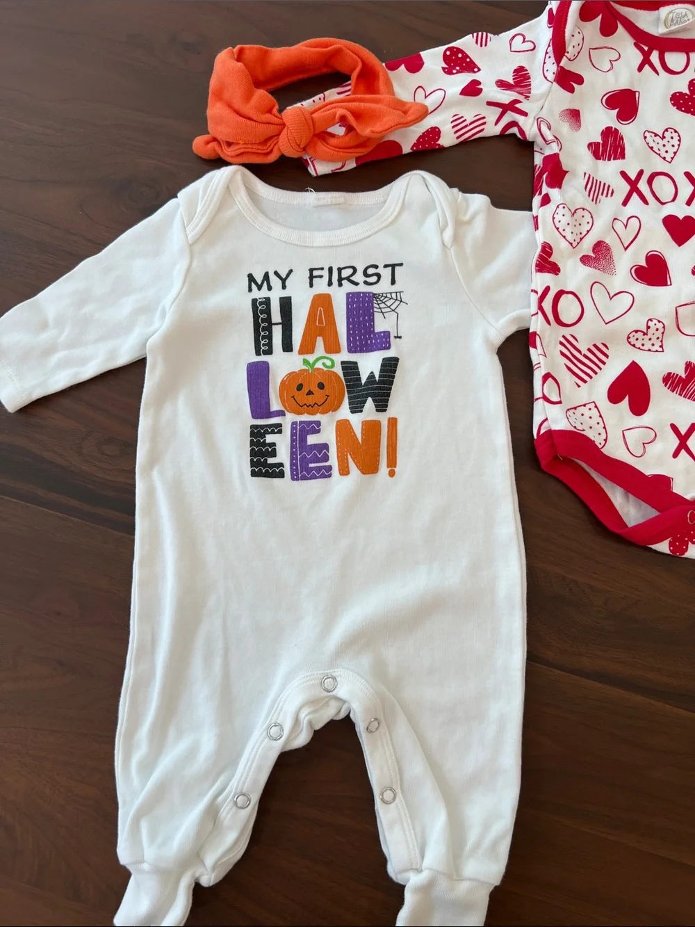 Tesa Babe holiday bundle— Valentine's  Bodysuit and Halloween One Piece, 6-12 mo